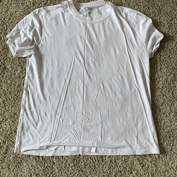 Lululemon Tee - Picture 1 of 1